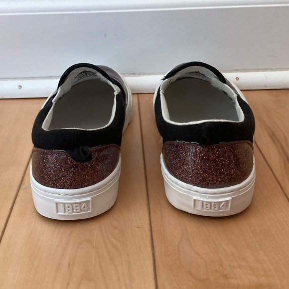 Old Navy Sparkly Slip On Sneakers - Picture 5 of 8